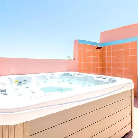 With 9 Bedrooms In With Wonderful Sea View Private Pool Enclosed Garden 800 M From The Beach بيرا