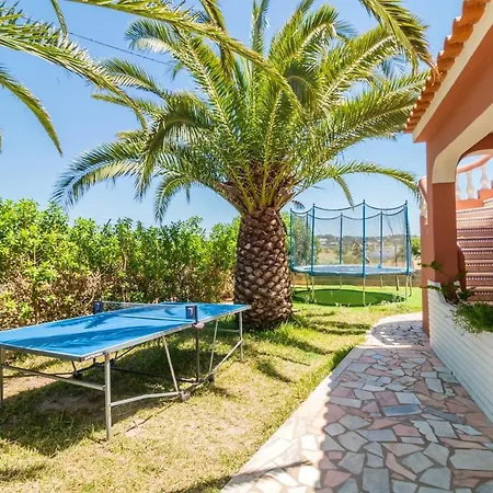 With 9 Bedrooms In With Wonderful Sea View Private Pool Enclosed Garden 800 M From The Beach فيلة بيرا
